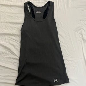 Women’s underarmour heat gear racer back tank